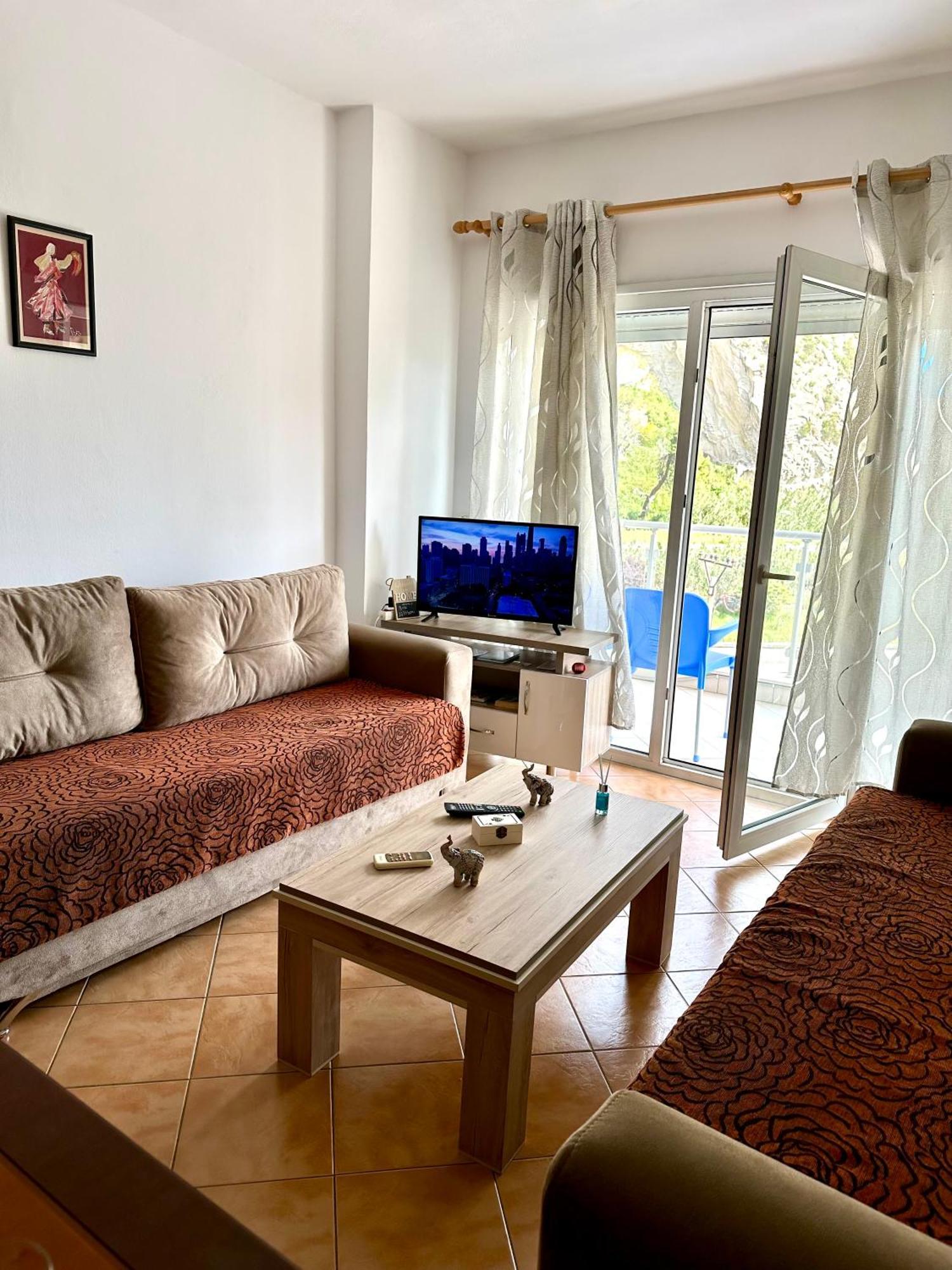 Apartment Ermest ,Kavaje Rock Durrës Exterior foto